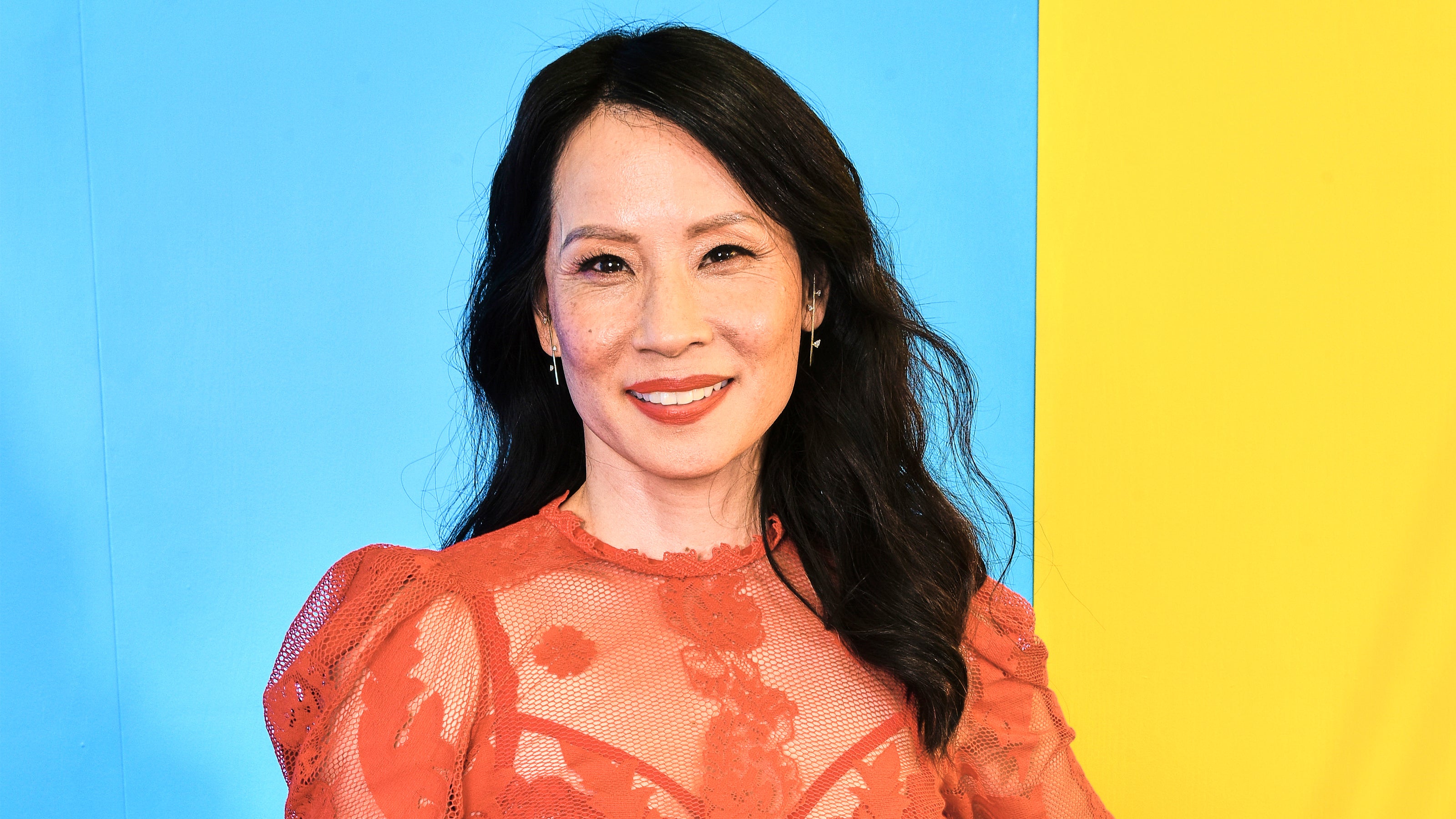Lucy-Liu-Colours-of-Love-Cosmic-Curve-Rose-Gold-Rainbow-Ring-2022-San-Diego-Comic-Con-Convention