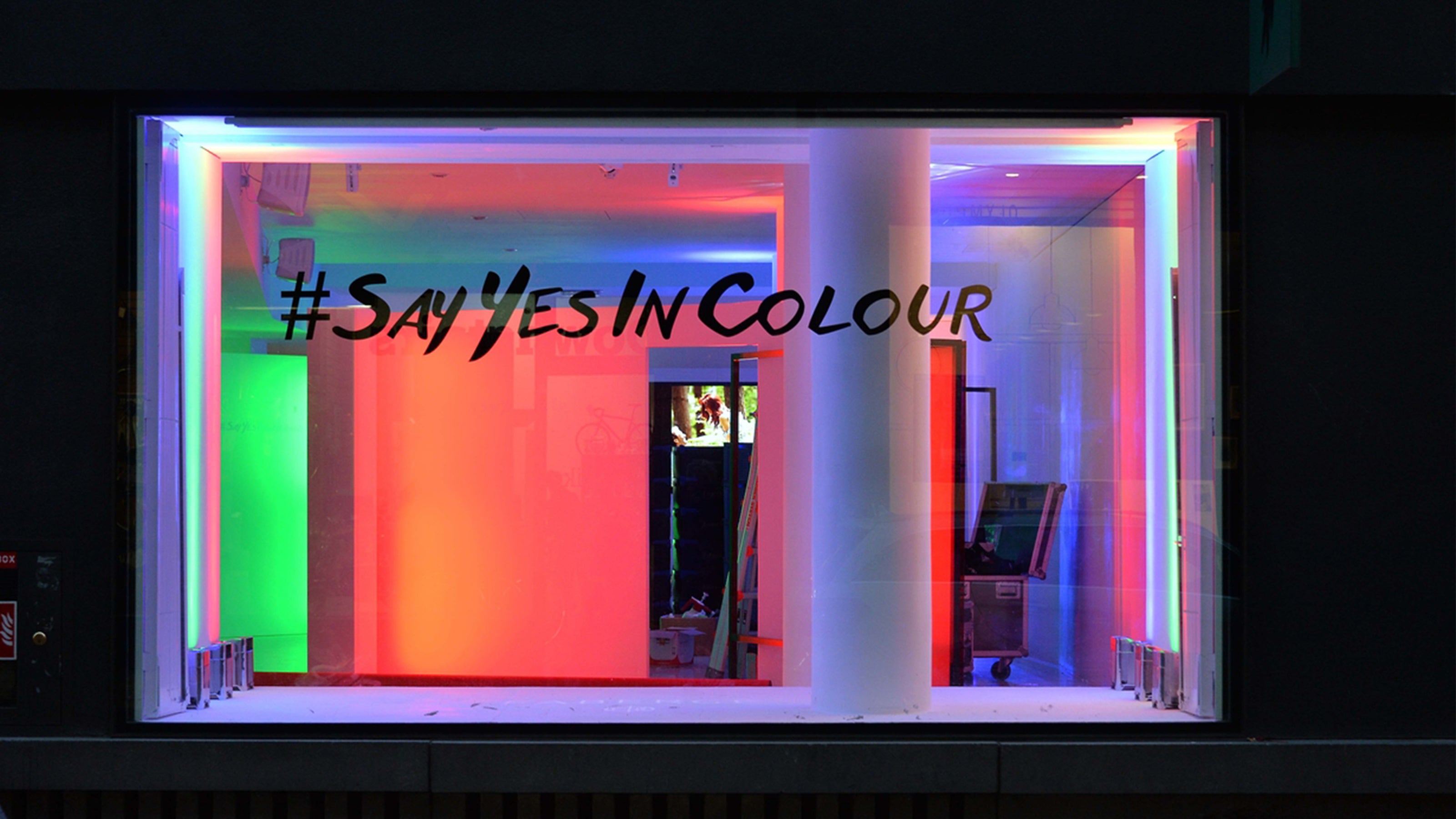 #sayyesincolour-Launch-Party-Fabergé’-#sayyesincolour-film-depicts-the-emotional-response-sparked-by-three-different-engagement-proposals-each-corresponding-with-one-of-the-three-gemstones