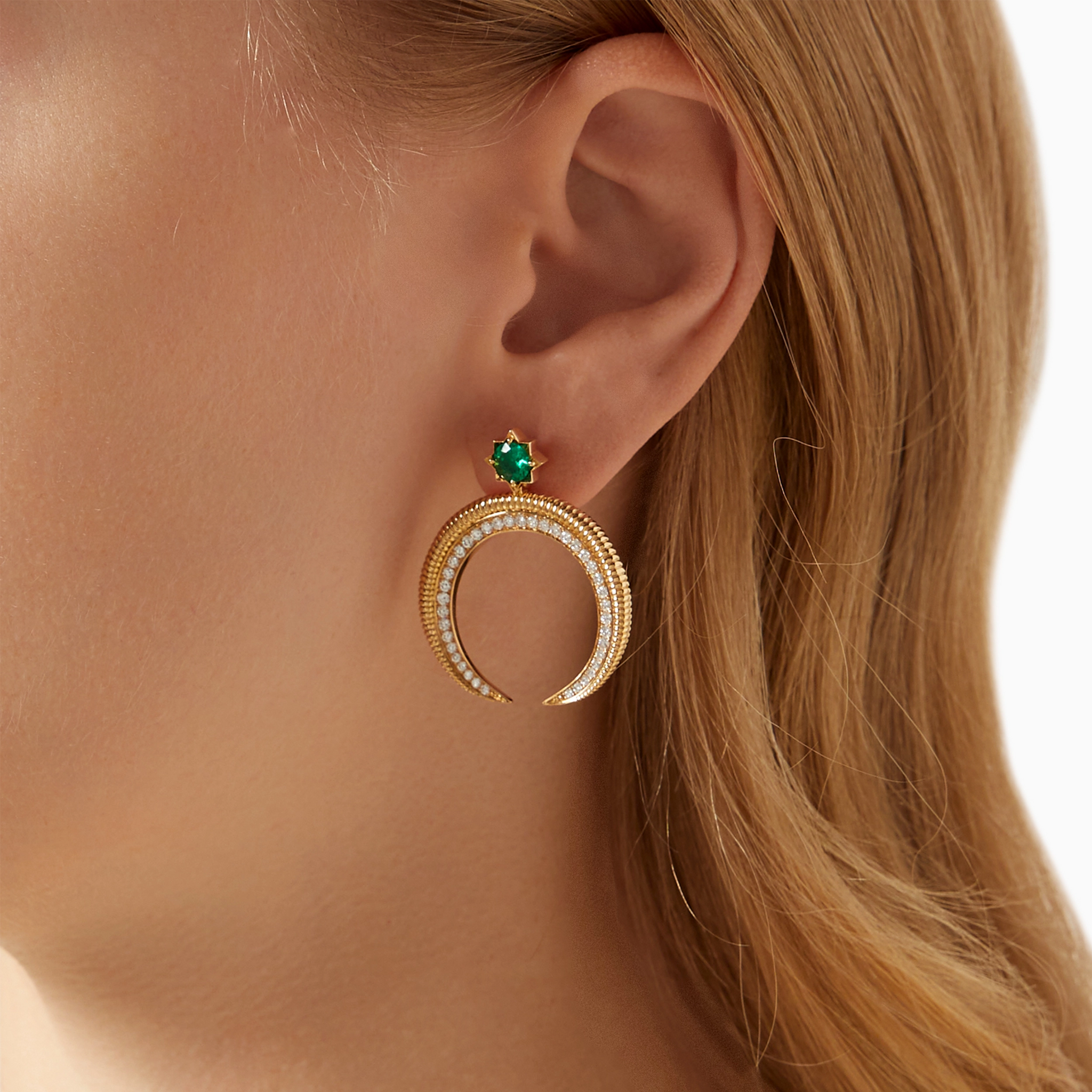 Hilal Yellow Gold Emerald & Diamond Earrings | Fabergé