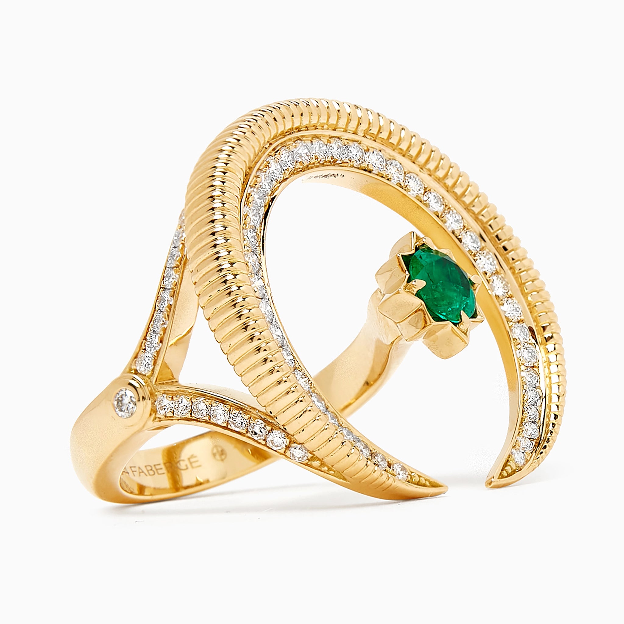 Hilal Yellow Gold Emerald & Diamond Ring | Fabergé