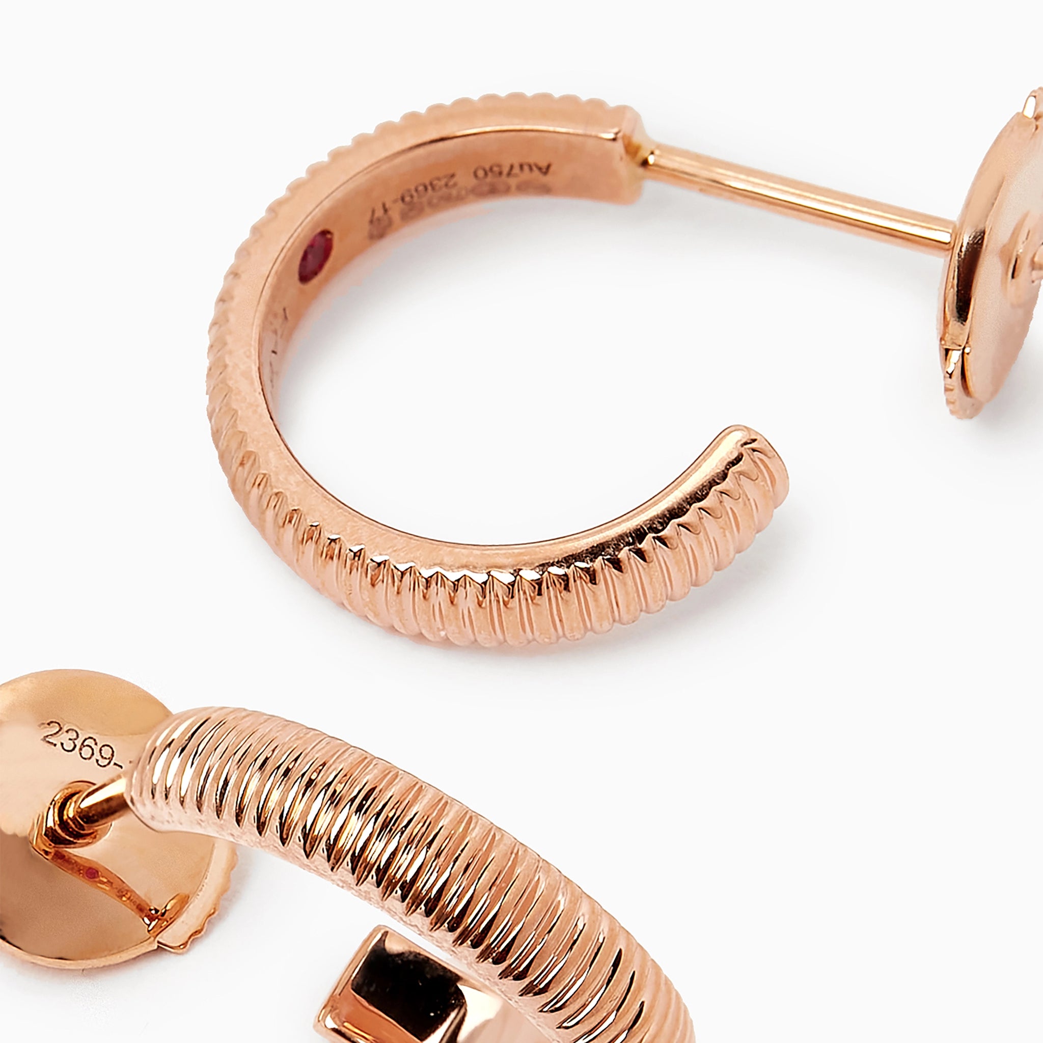 Rose Gold Fluted Hoop Earrings | Fabergé