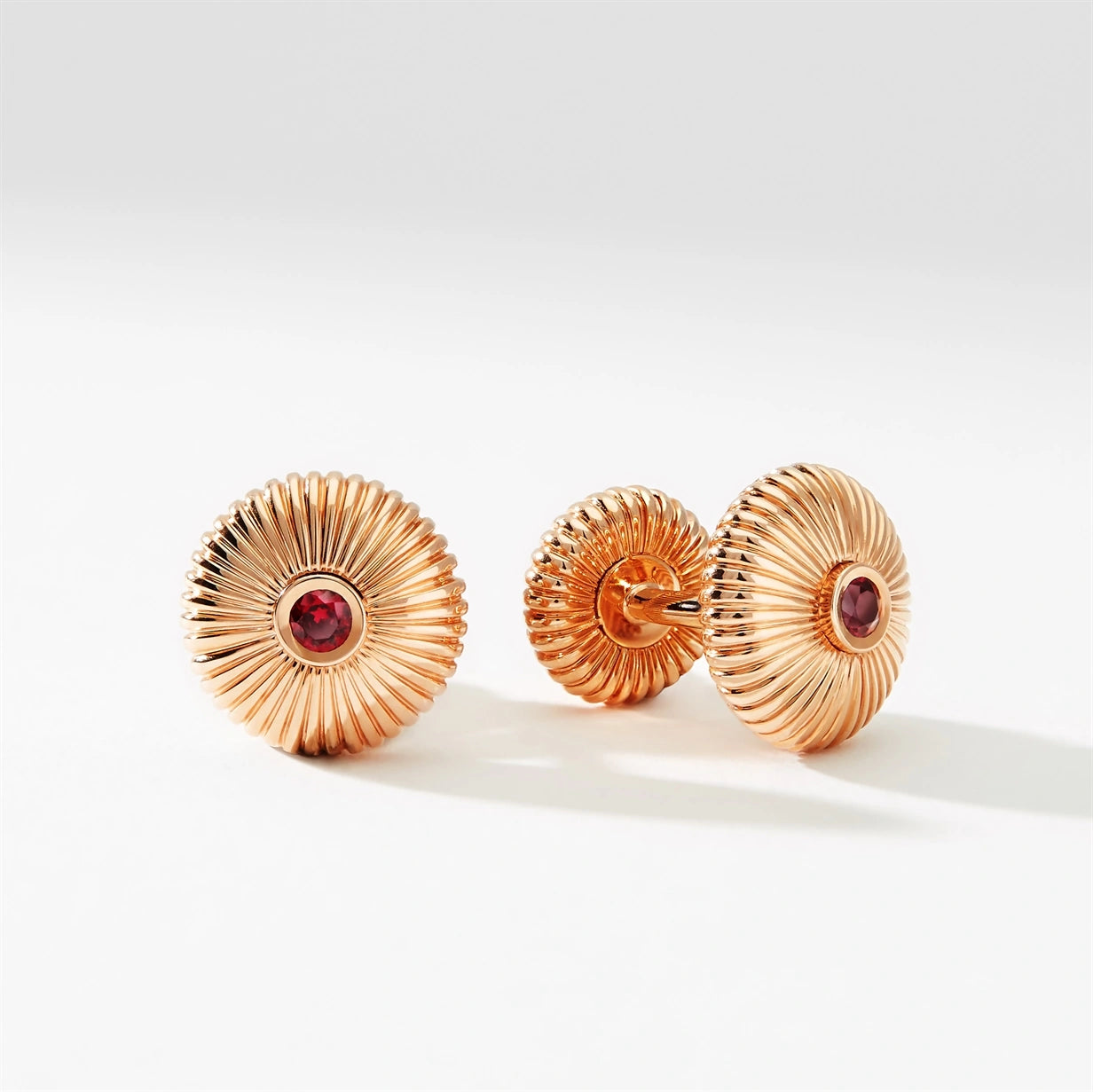 FABERGÉ Cufflinks – Ruby and Rose Gold Fluted Cufflinks