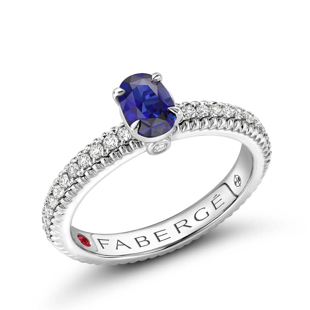 White Gold Blue Sapphire Fluted Ring with Diamond Shoulders | Fabergé