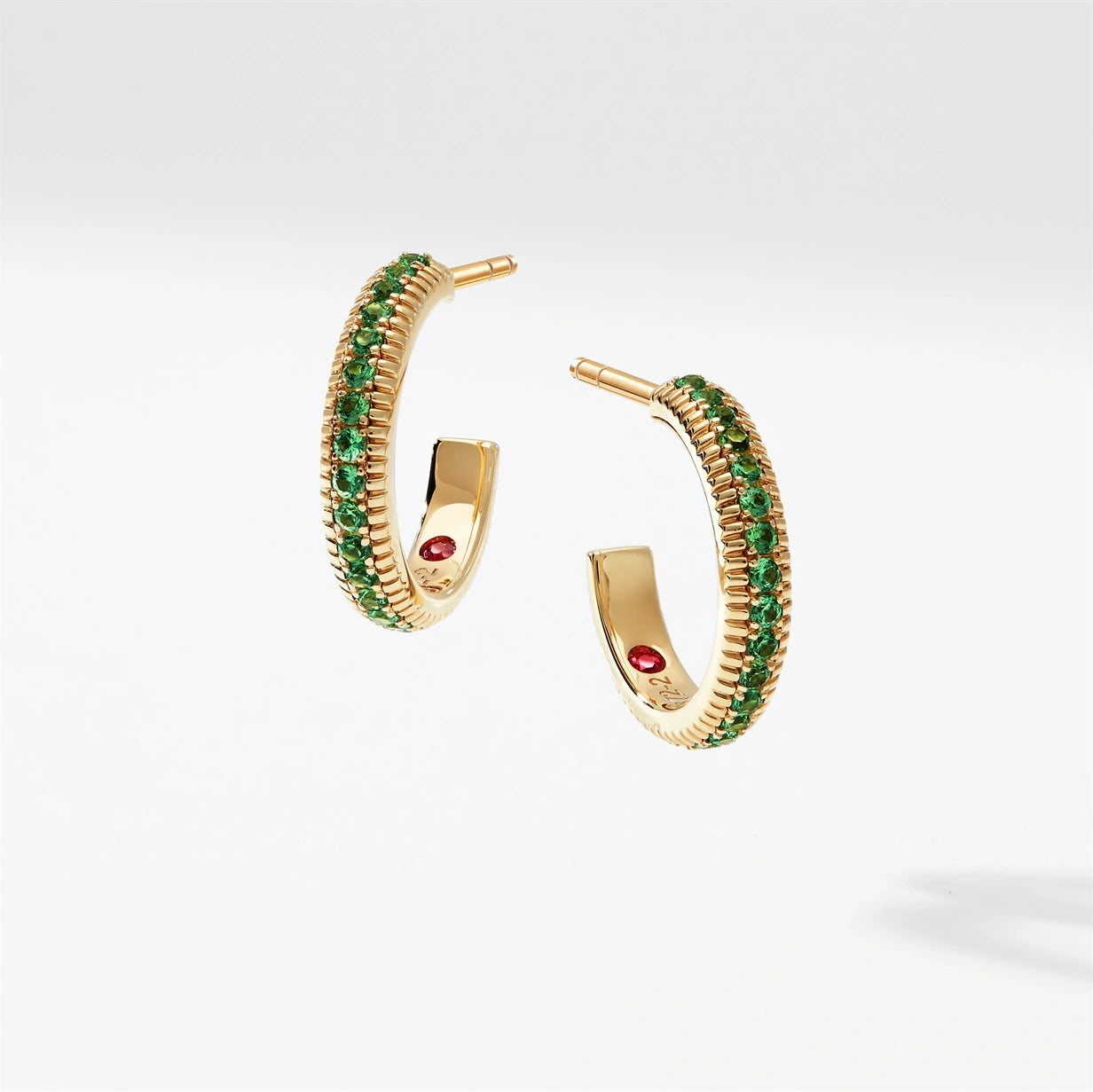 Yellow Gold Tsavorite Fluted Hoop Earrings | Fabergé