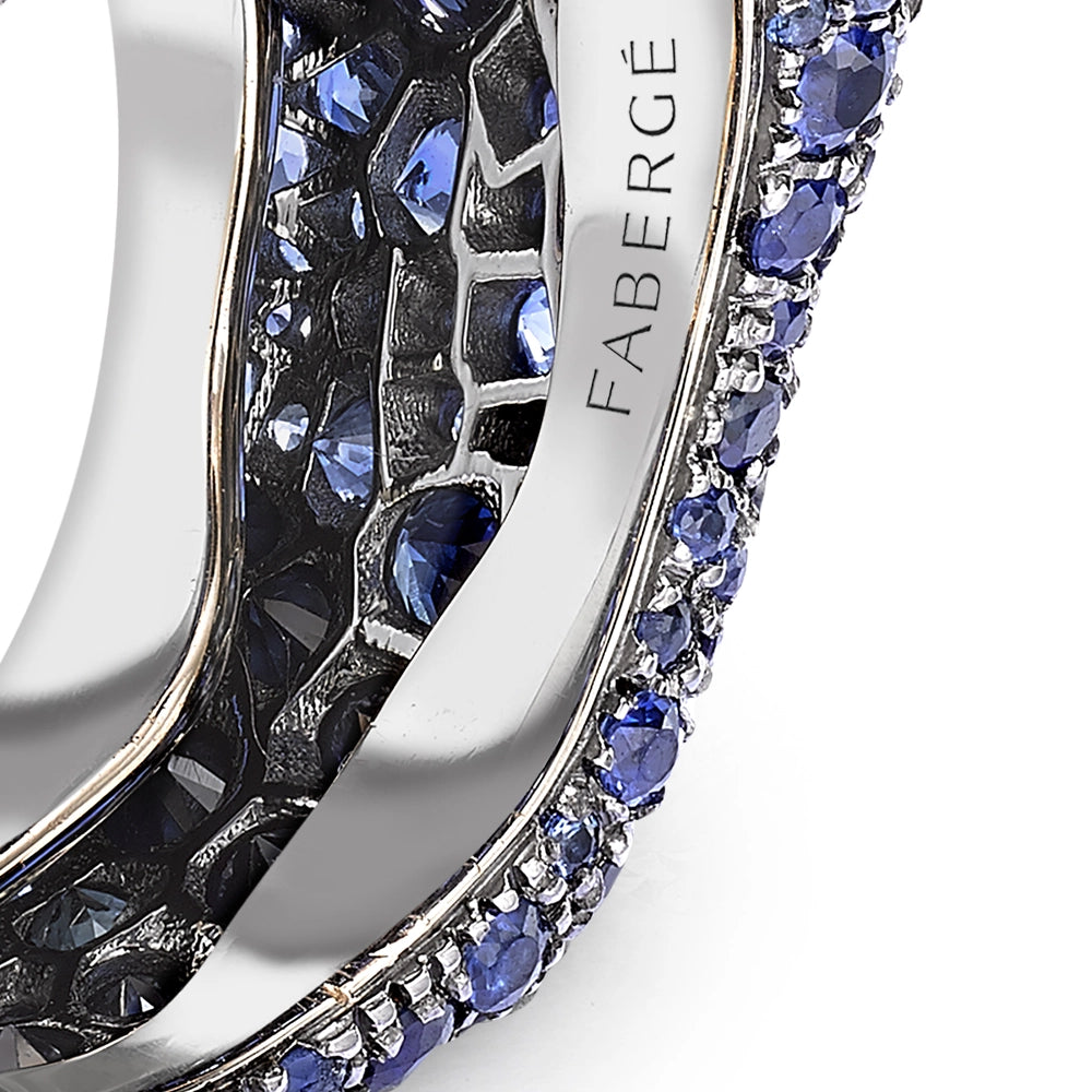 White Gold Blue Sapphire Grand Ring | Fabergé