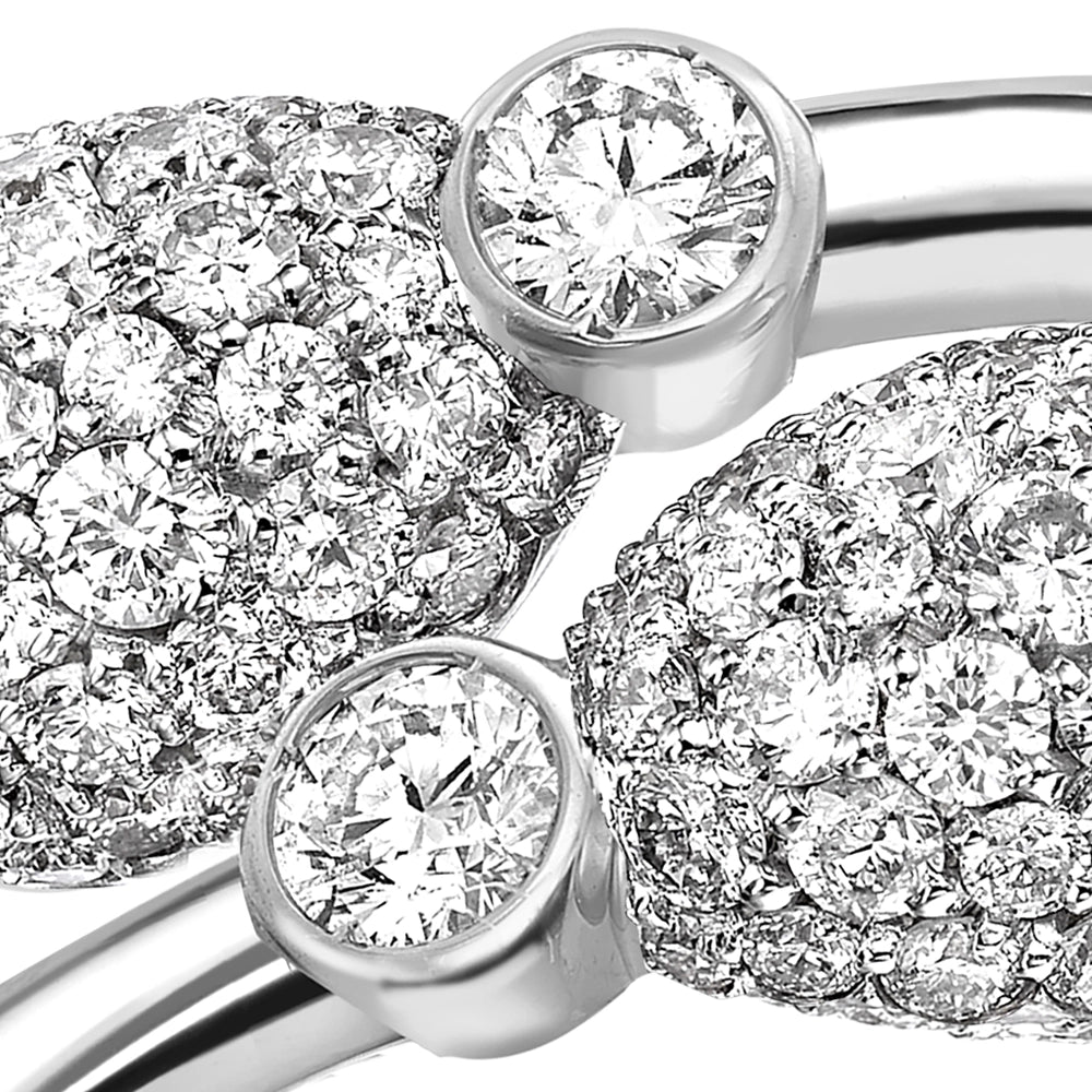 White Gold Diamond Crossover Ring | Fabergé