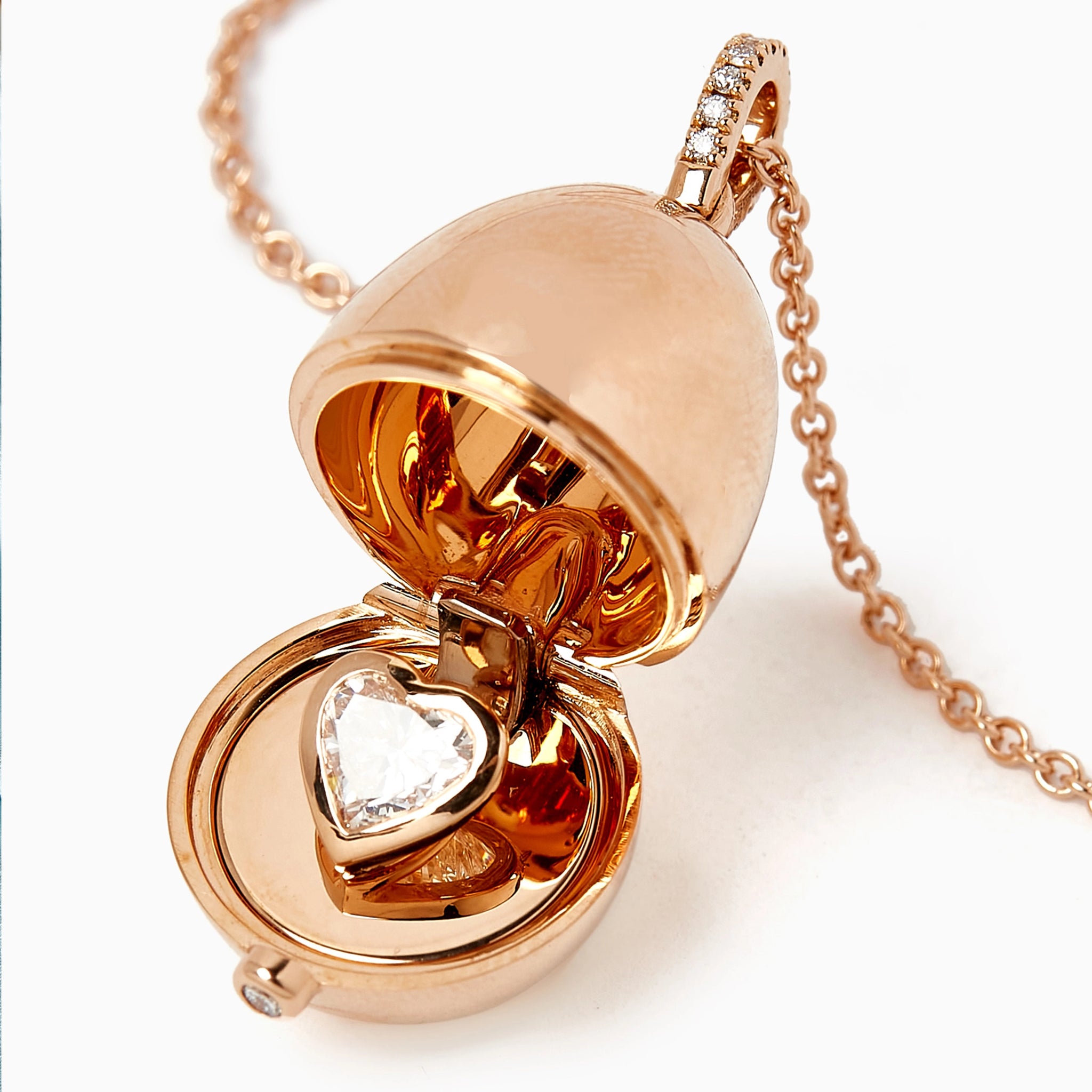 rose gold diamond heart locket | Fabergé
