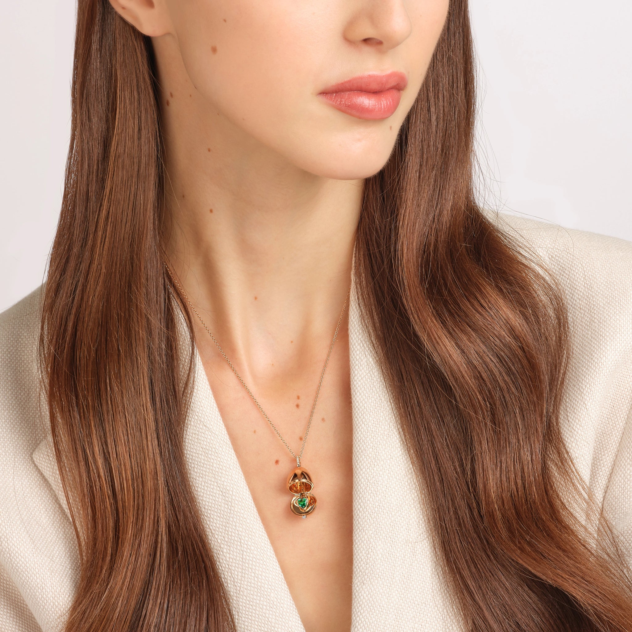 Rose Gold Emerald Heart Surprise Locket | Fabergé