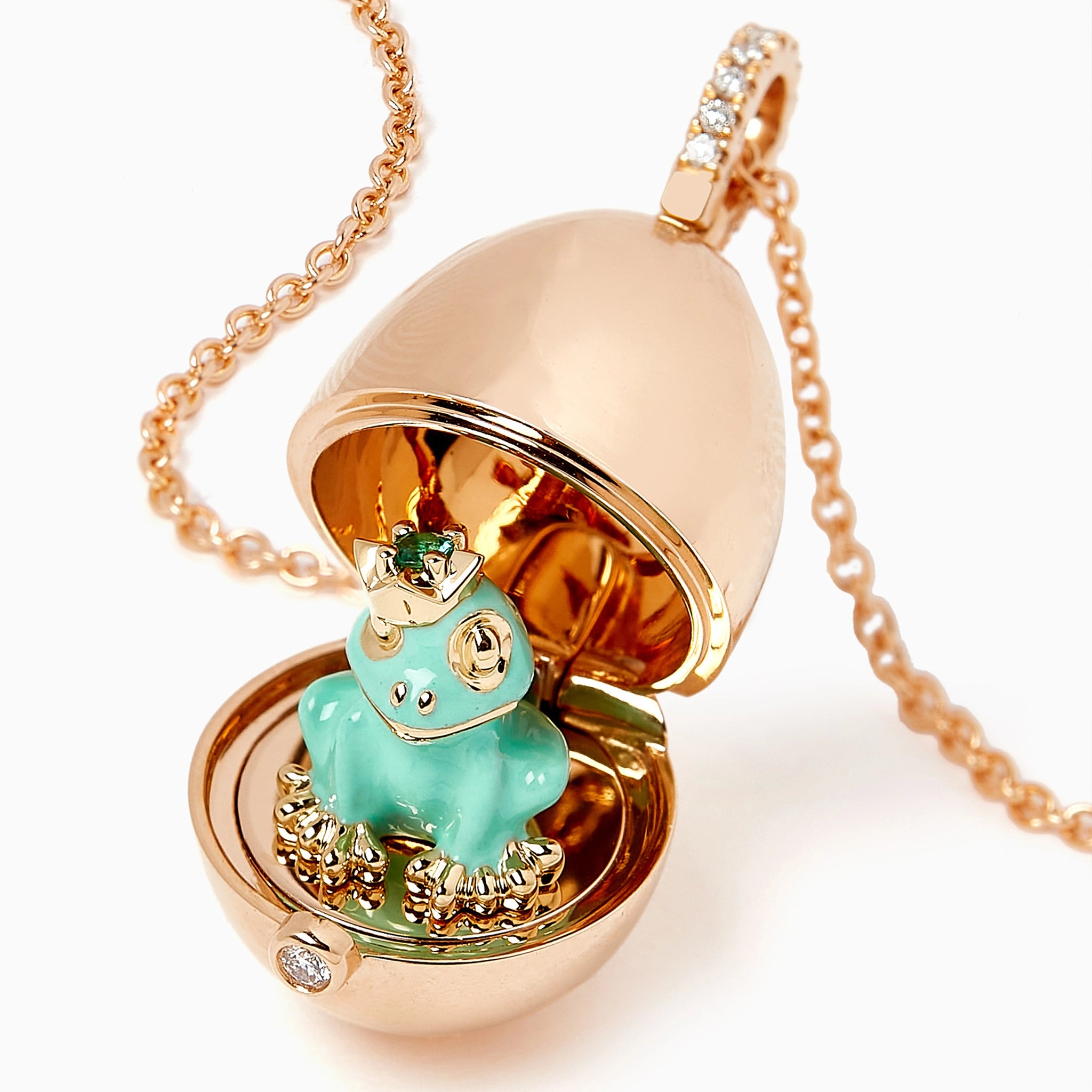 Rose Gold & Green Lacquer Frog Surprise Locket | Fabergé