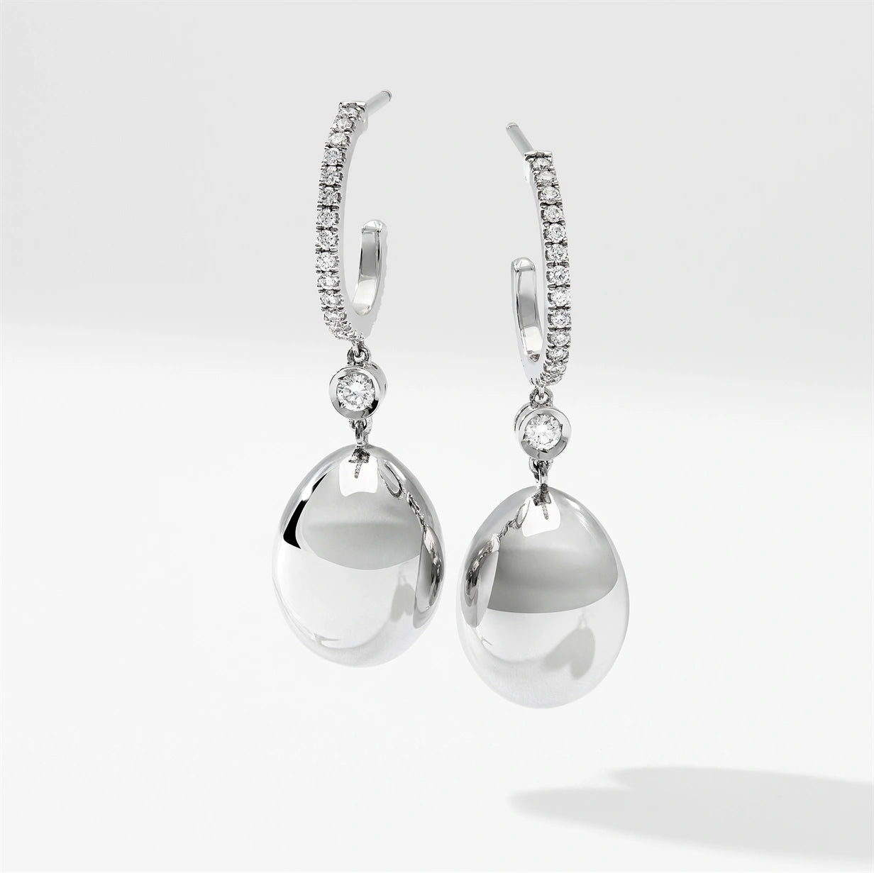White Gold Diamond Set Egg Drop Earrings | Fabergé