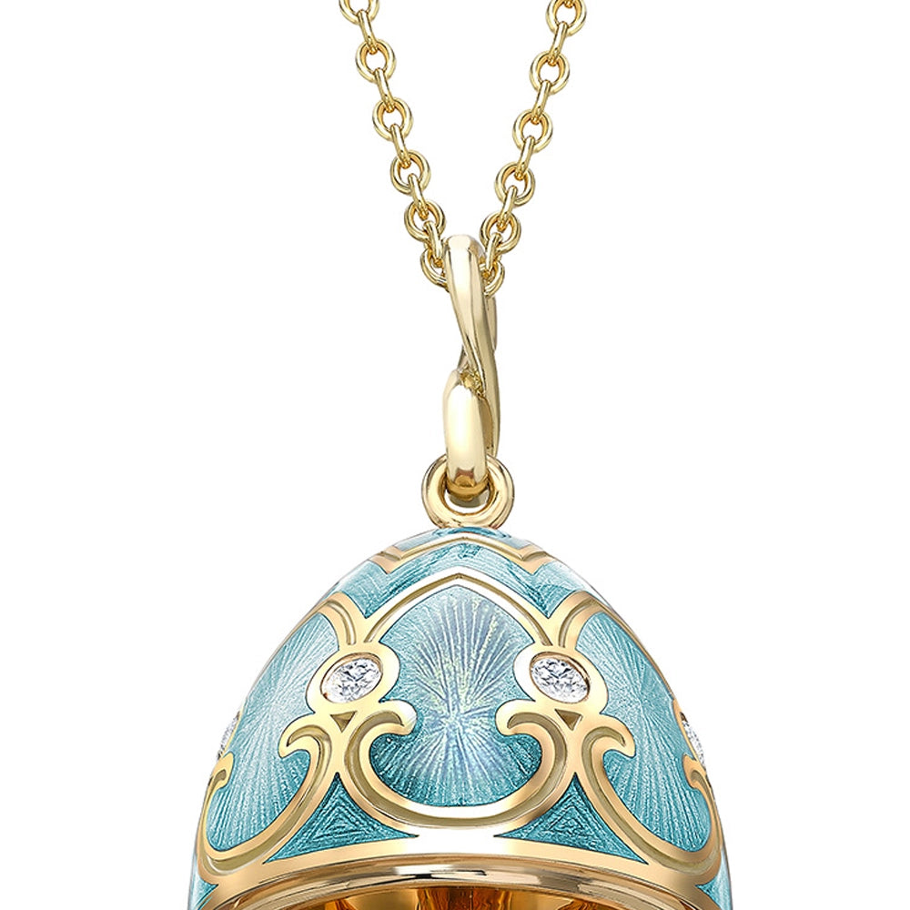 Yellow Gold Diamond & Turquoise Guilloché Enamel Clover Surprise Locket | Fabergé