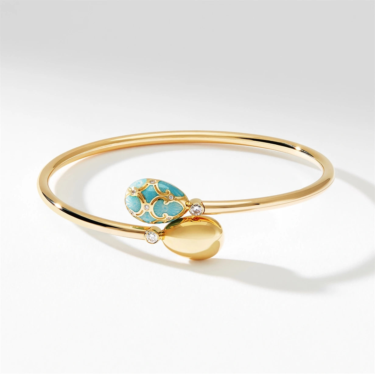Yellow Gold, Diamond & Turquoise Enamel Crossover Bracelet | Fabergé
