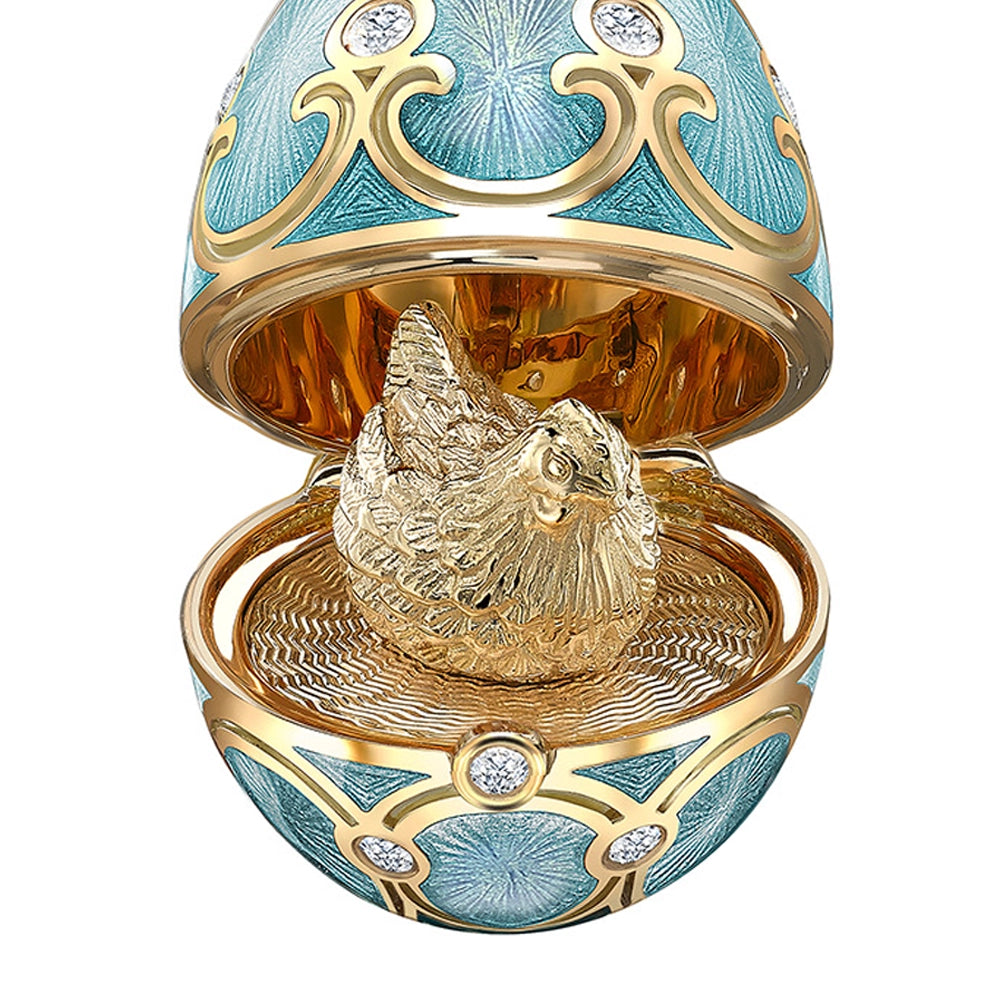 Yellow Gold Diamond & Turquoise Guilloché Enamel Hen Surprise Locket | Fabergé