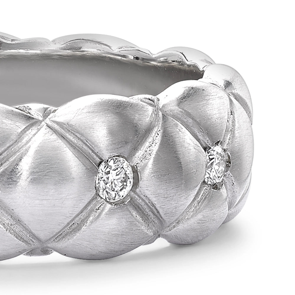 Brushed White Gold & Diamond Set Ring | Fabergé