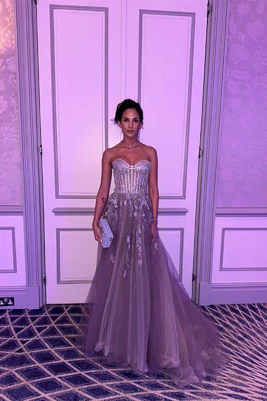 Marrion Areola Valette attends UKH Restaurant Association Dinner