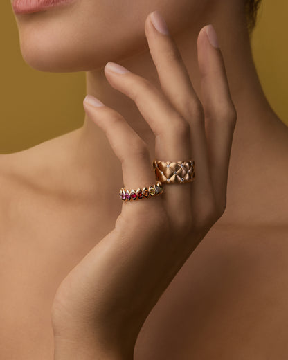 Treillage and Cosmic Curve Rings