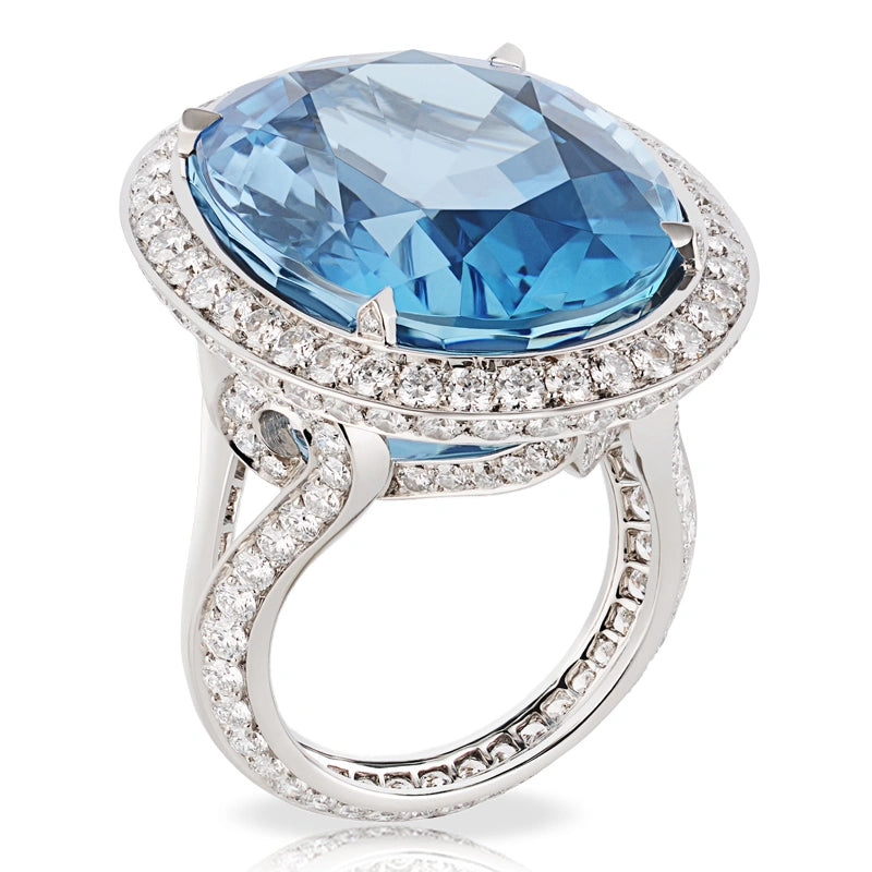 Platinum 29.72ct Oval Aquamarine Ring Set With Diamonds | Fabergé